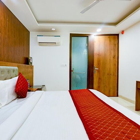 Glory Inn Near Delhi International Airport New Delhi Bagian luar foto